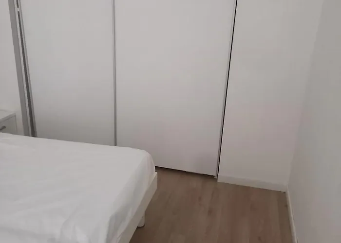 Апартаменты Bovisa Cosenz Village Con Giardino *